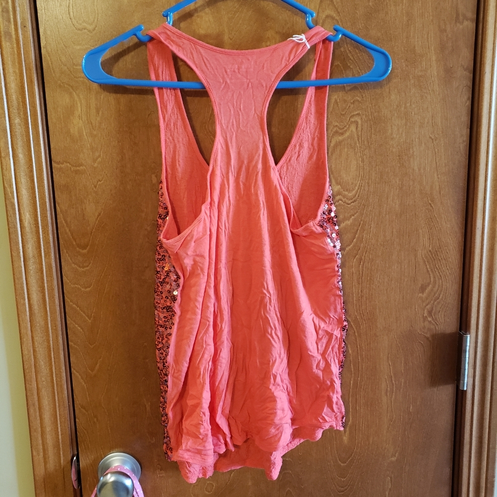 Tank top - Picture 2 of 2